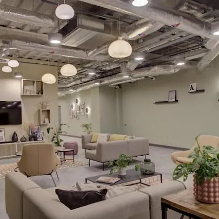 Destiny Student - Broga House Apartment Cork